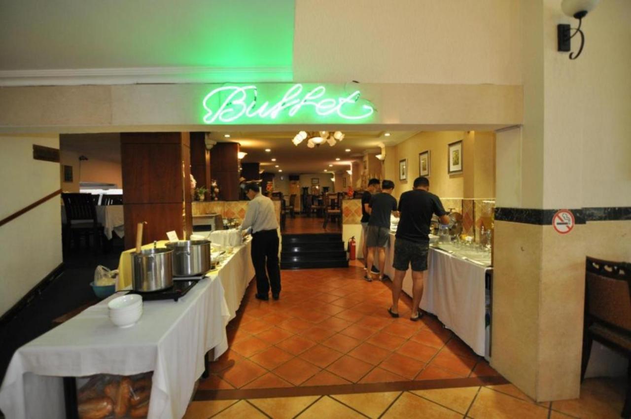 HANZ Saigon Garden Hotel&Spa Ho Chi Minh-stad Buitenkant foto